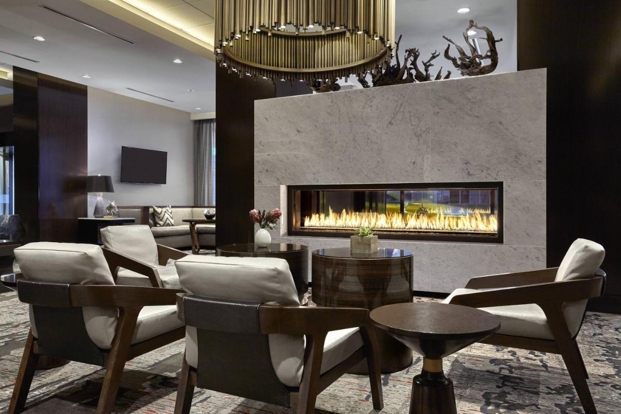 Calgary Marriott Downtown Hotel Dış mekan fotoğraf